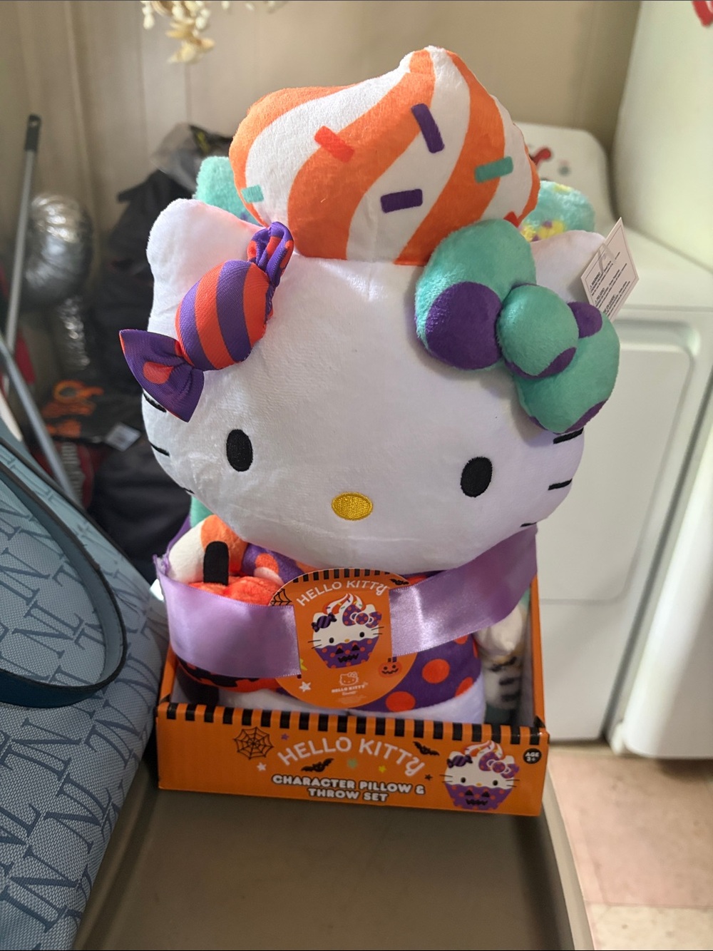 Hello Kitty Plush Pillow & Throw Set - White, Orange, Purple, Mint
